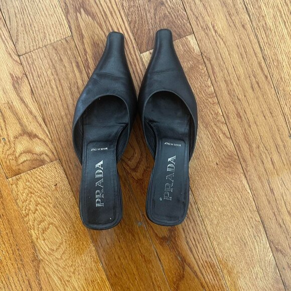 Prada pointed toe kitten heel mules - Picture 1 of 10
